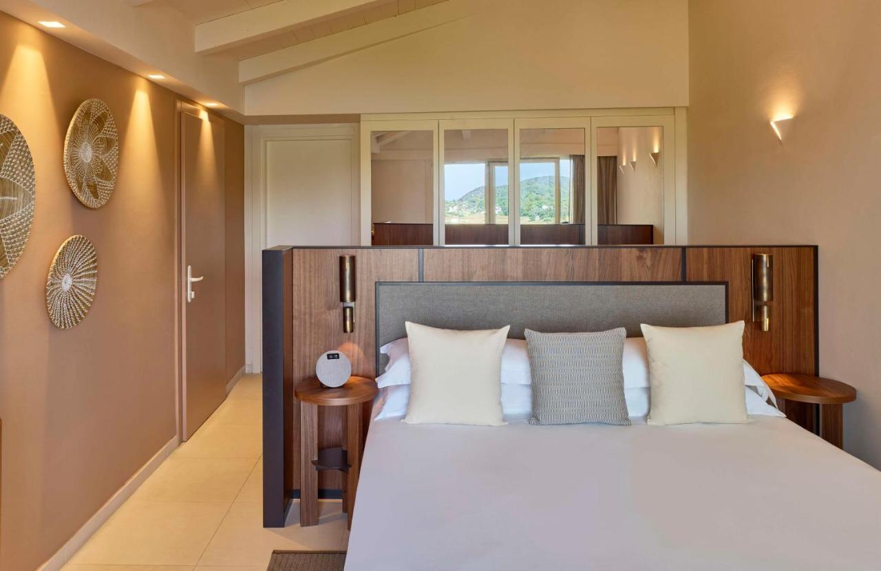 Baia Di Sardinia, Curio Collection By Hilton Resort