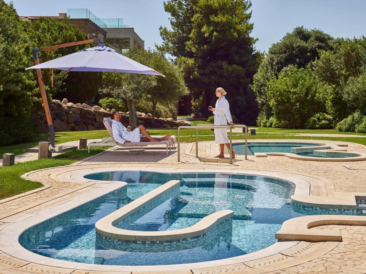 Baia Di Sardinia, Curio Collection By Hilton 5*