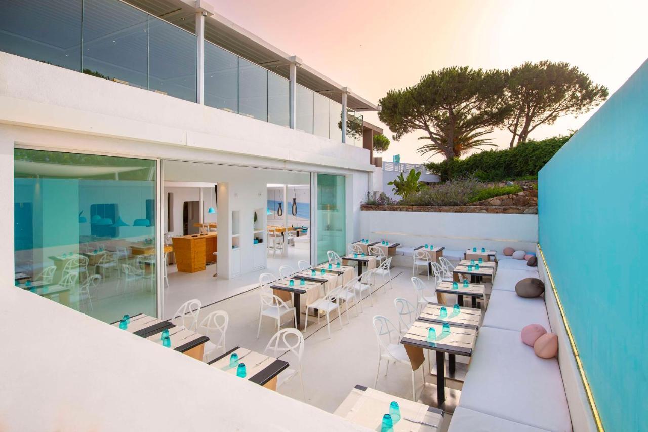 Baia Di Sardinia, Curio Collection By Hilton 5* Chia