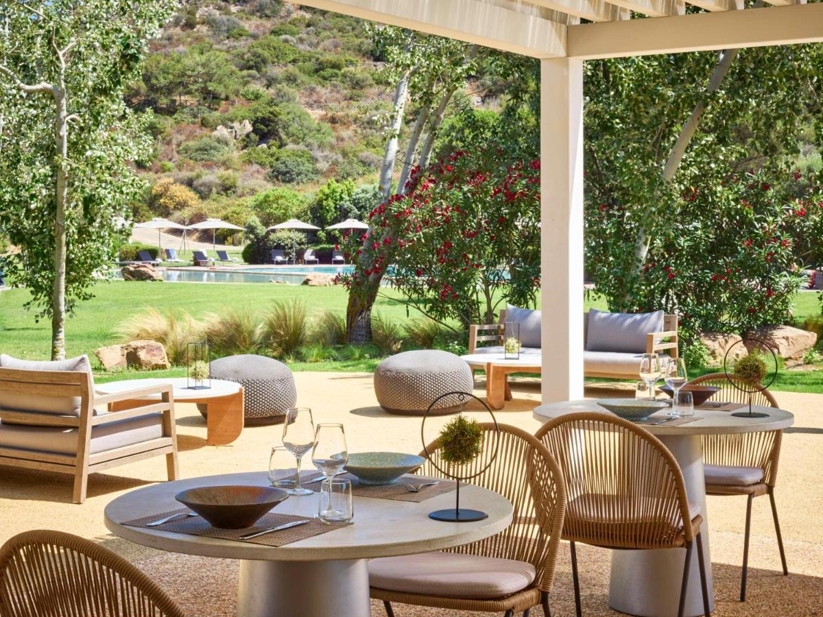 Baia Di Sardinia, Curio Collection By Hilton 5*