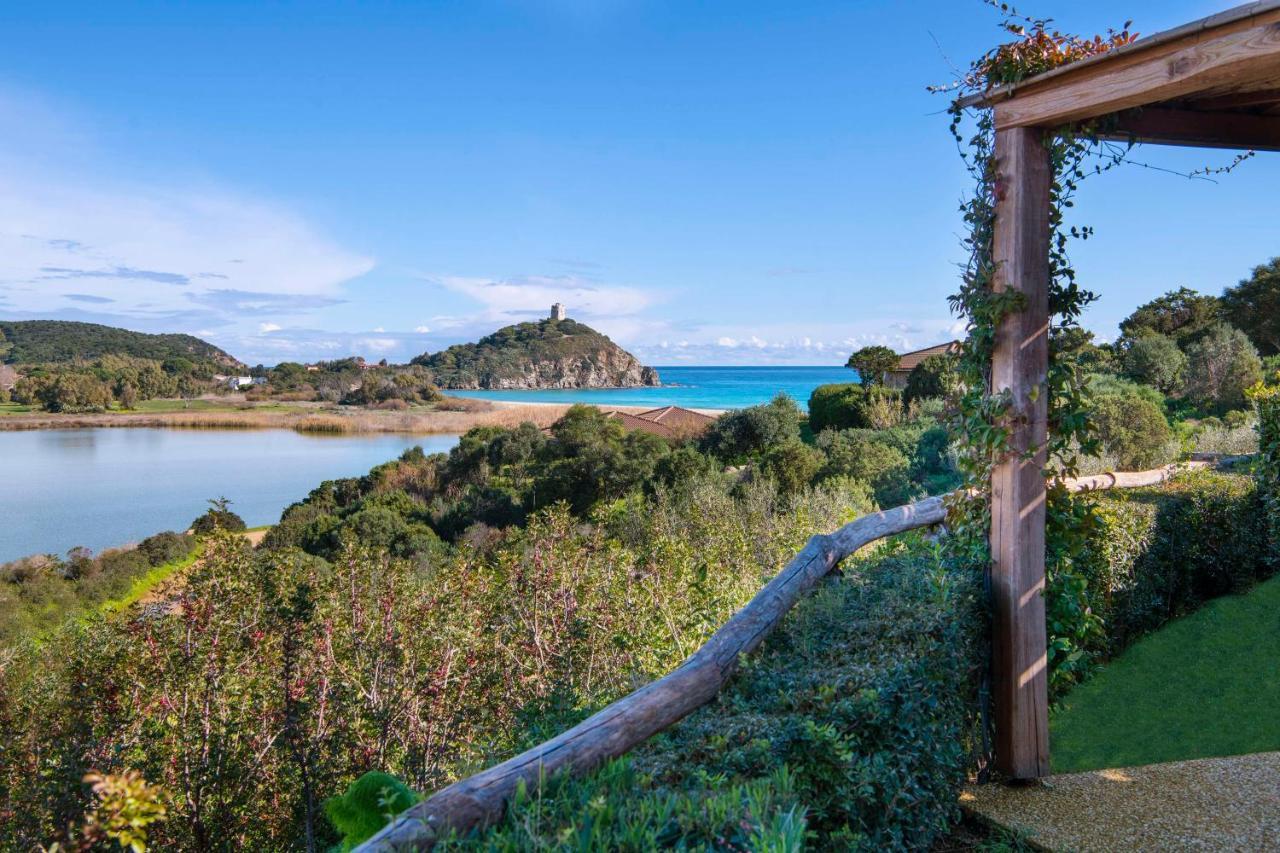 Resort Baia Di Sardinia, Curio Collection By Hilton 5*