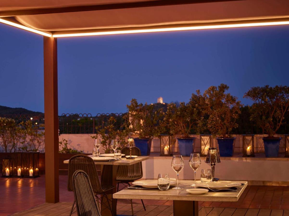Baia Di Sardinia, Curio Collection By Hilton
