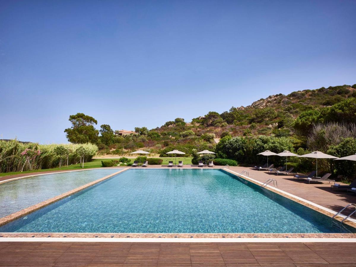 Baia Di Sardinia, Curio Collection By Hilton 5* Chia