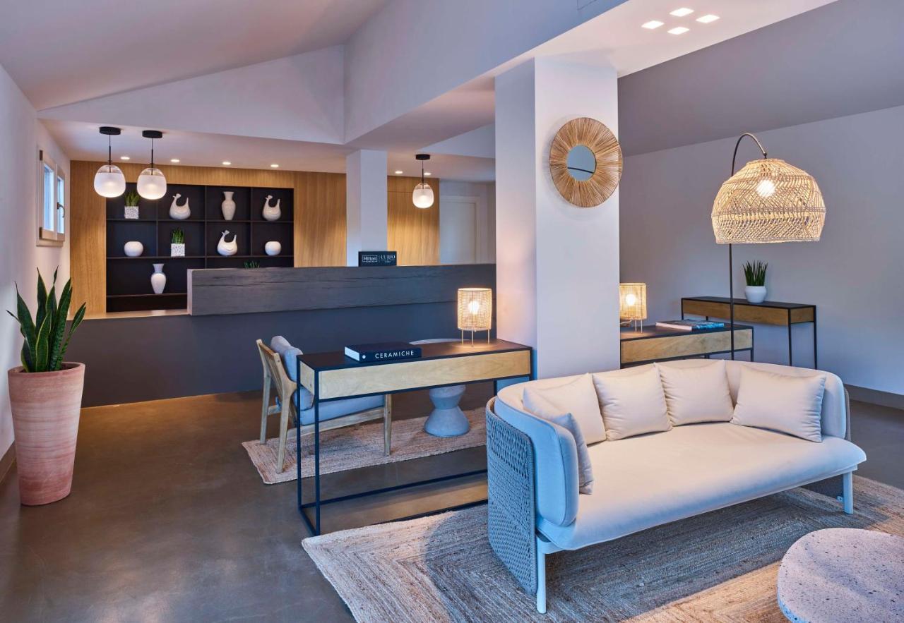 Baia Di Sardinia, Curio Collection By Hilton 5*