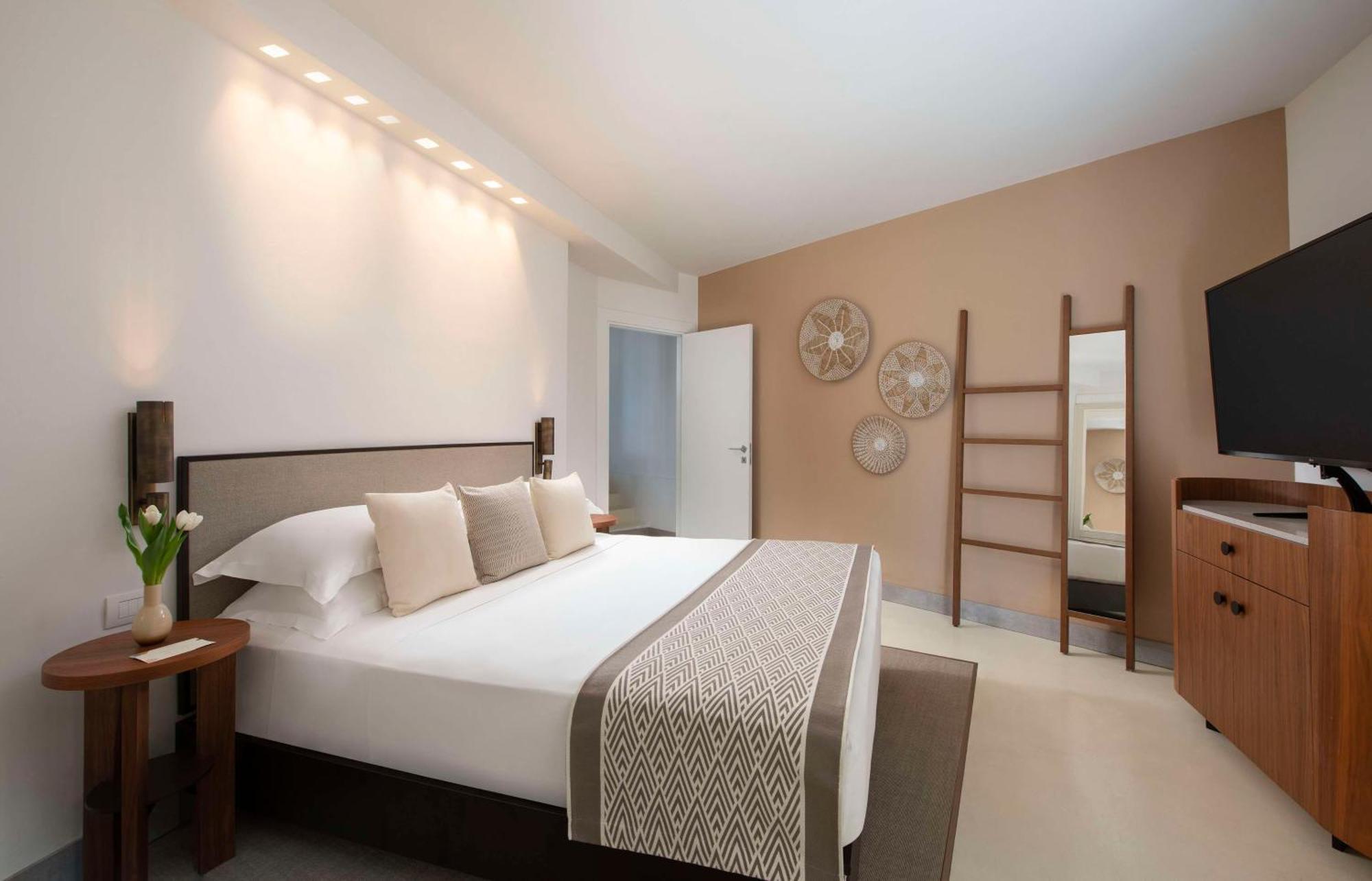Baia Di Sardinia, Curio Collection By Hilton Chia