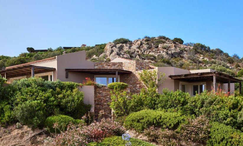 Resort Baia Di Sardinia, Curio Collection By Hilton Chia